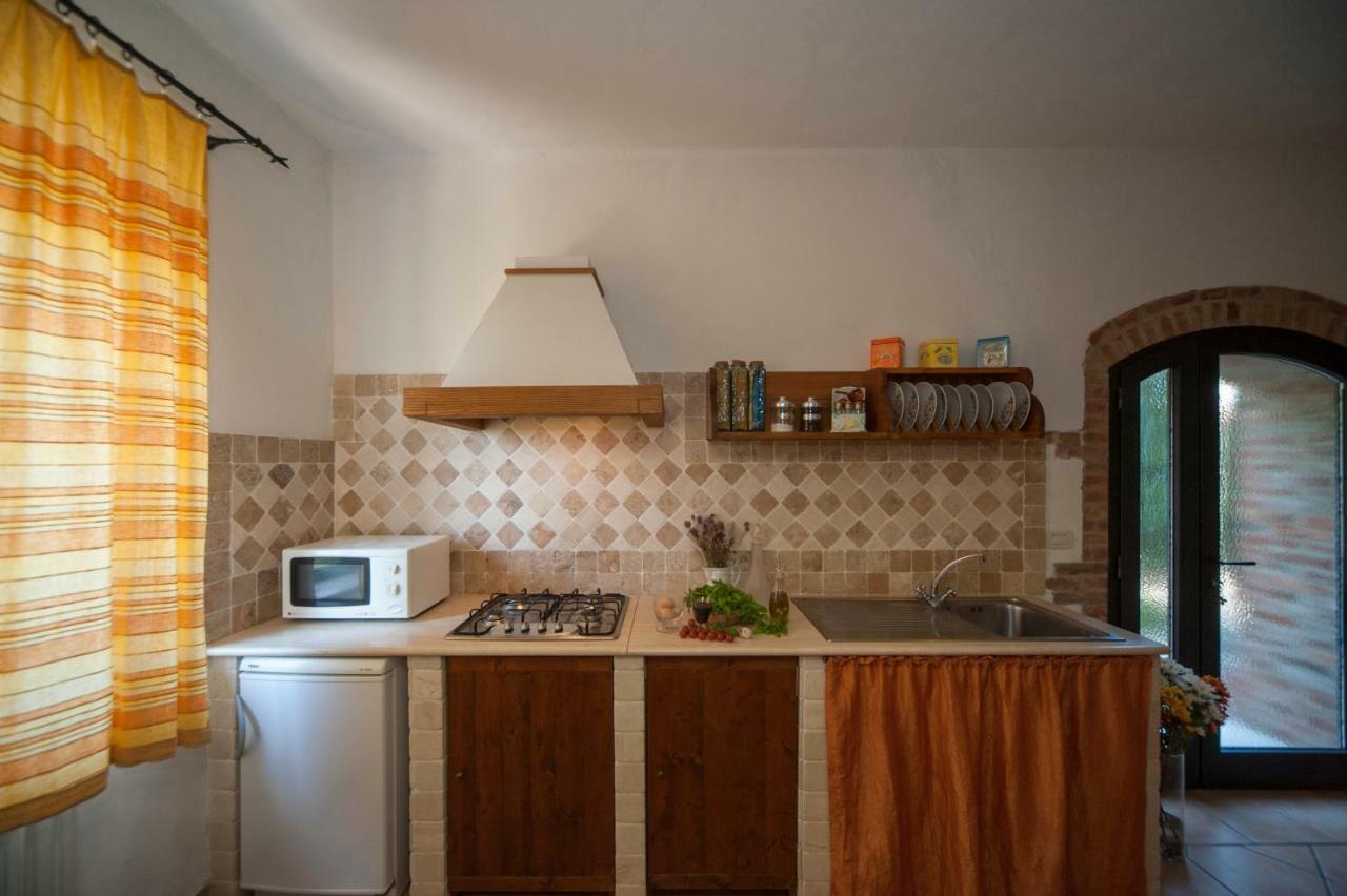 Agriturismo Podernuovo Asciano Esterno foto
