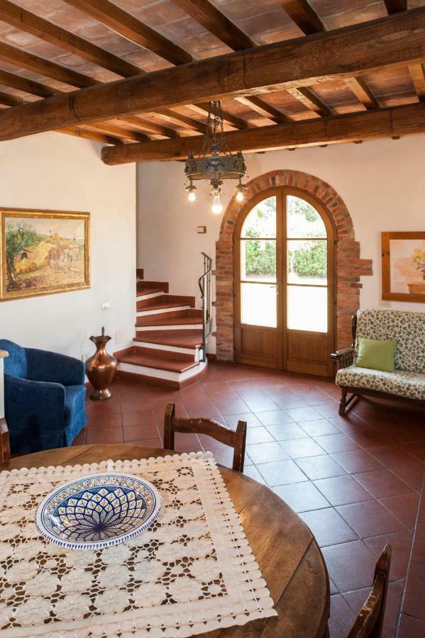 Agriturismo Podernuovo Asciano Esterno foto
