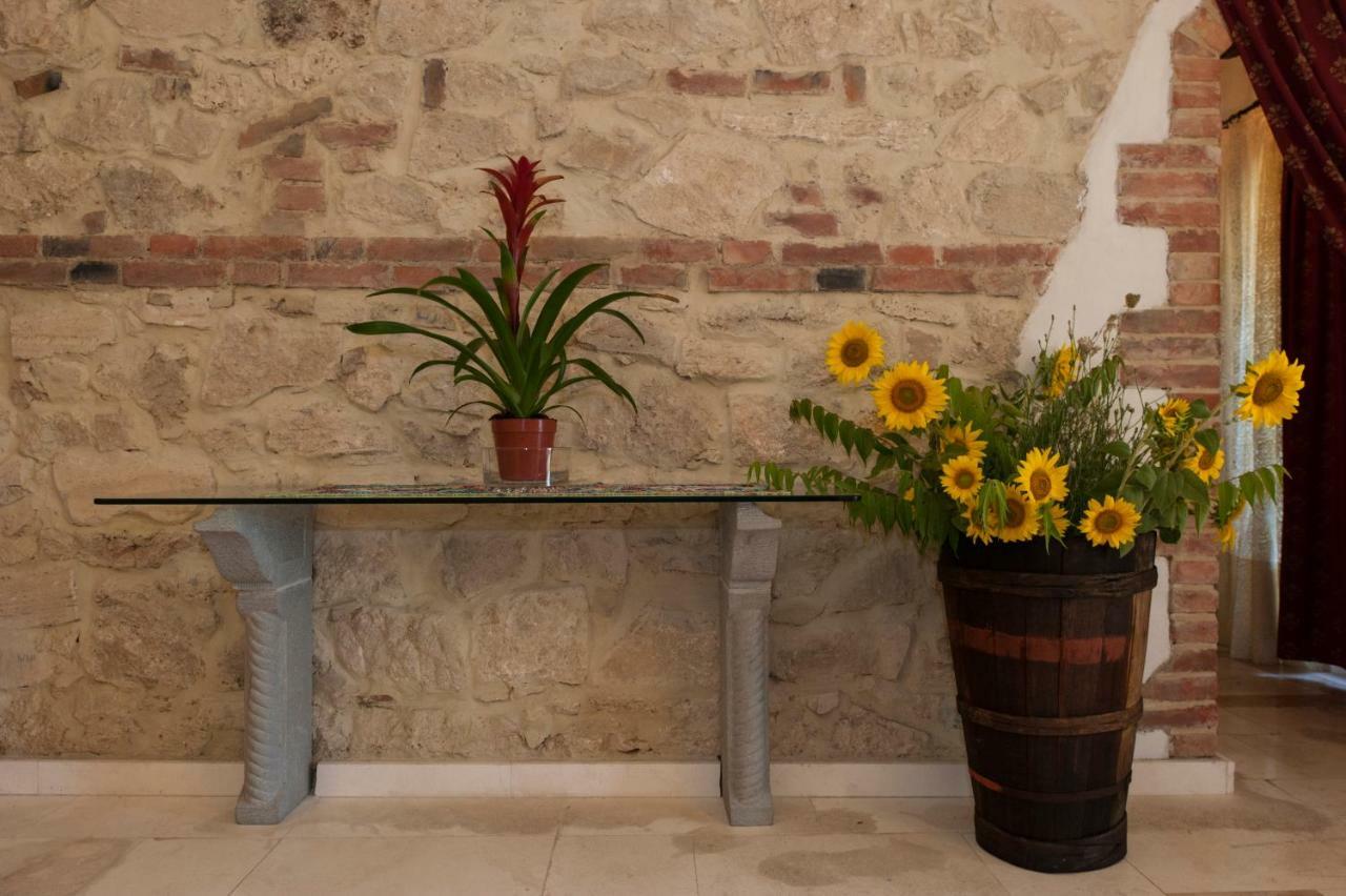 Agriturismo Podernuovo Asciano Esterno foto